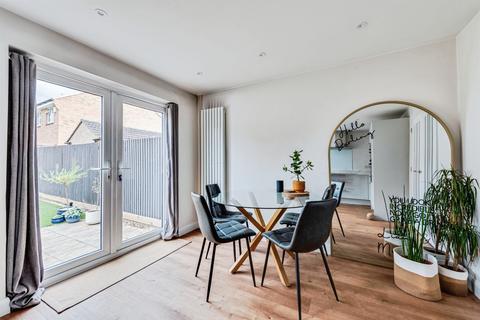 3 bedroom semi-detached house for sale, Pytenry Close, Abingdon