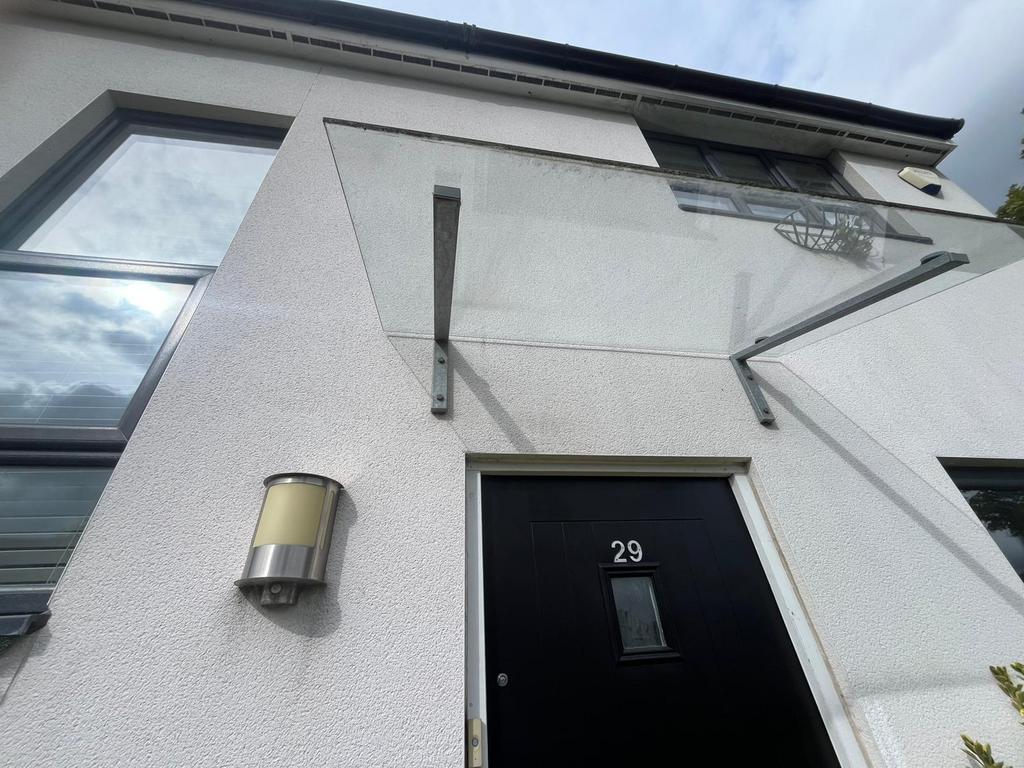 House in Salford, Greater Manchester - View 2