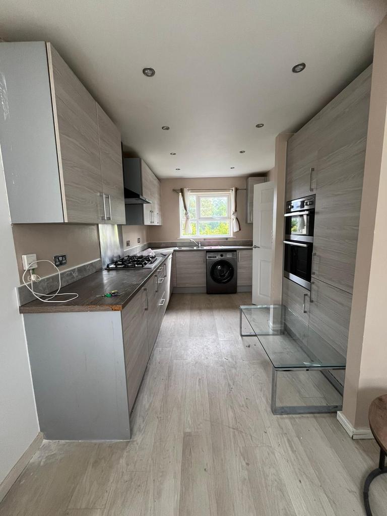 House in Salford, Greater Manchester - View 3