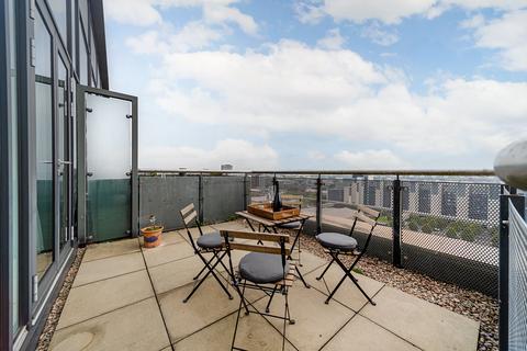 2 bedroom penthouse for sale, Stobcross Street, Finnieston, Glasgow