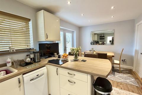 3 bedroom semi-detached house for sale, 55 Westbury Road, Shrewsbury, SY1 3HT