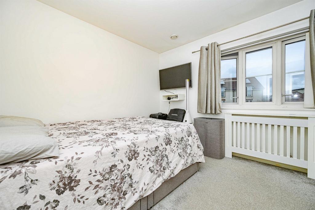 House in Watford - View 4