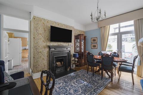 5 bedroom terraced house for sale, Cimla Road, Neath