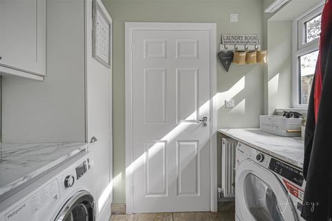5 bedroom terraced house for sale, Cimla Road, Neath