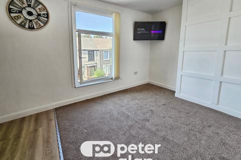 3 bedroom flat to rent, St. Helens Avenue, Swansea, SA1