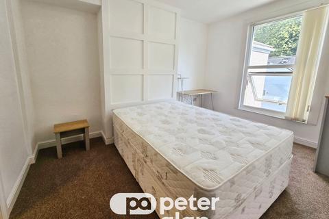 3 bedroom flat to rent, St. Helens Avenue, Swansea, SA1