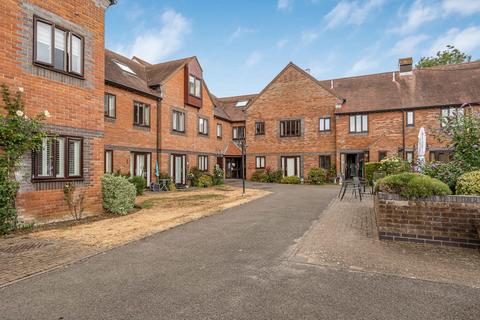 2 bedroom apartment for sale, Sharman Beer Court, Thame, Oxfordshire, OX9