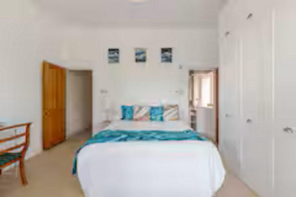 Apartment in London - View 3