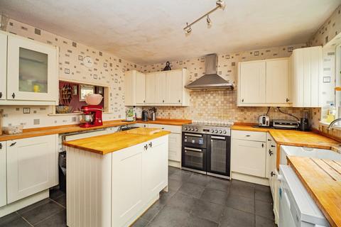 4 bedroom terraced house for sale, Mount Skippet Way, Crossways, Dorchester
