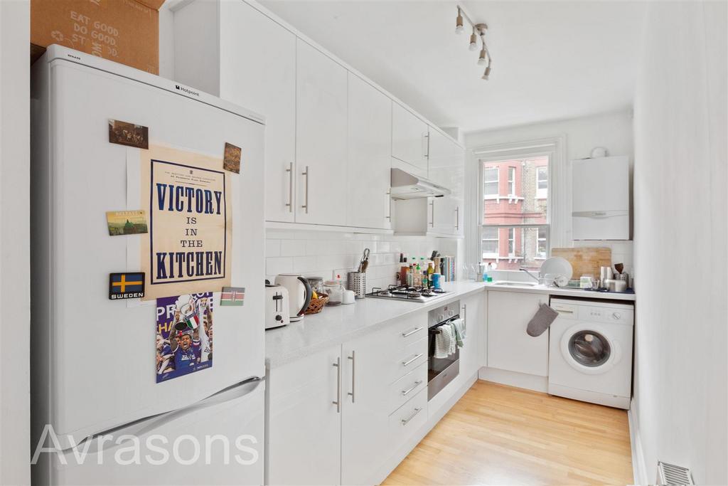 Apartment in London, Myatt's Fields, Oval - View 3