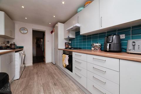 3 bedroom terraced house for sale, Rustenburg Street, Hull