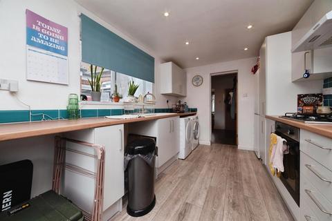 3 bedroom terraced house for sale, Rustenburg Street, Hull