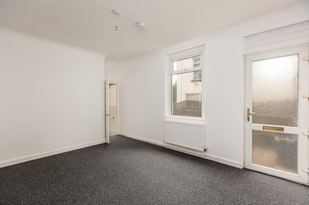 House in Llansamlet - More