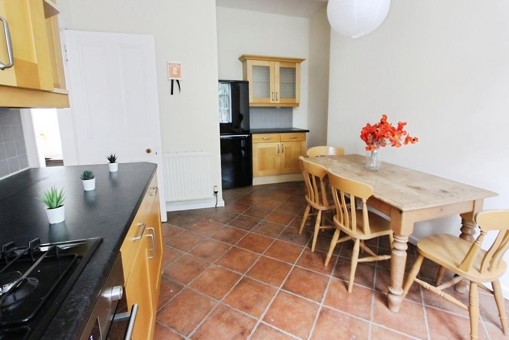 Apartment in Edinburgh, Old Town - View 4