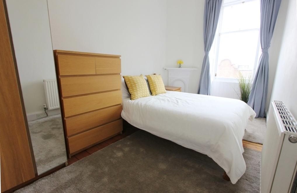 Apartment in Edinburgh, Old Town - View 5