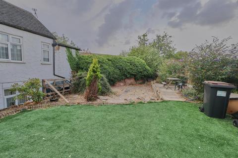 4 bedroom cottage for sale, Kirkby Road, Barwell