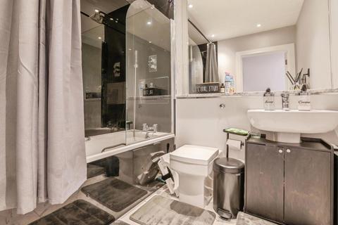 1 bedroom flat for sale, Argent Street, Grays, Essex, RM17