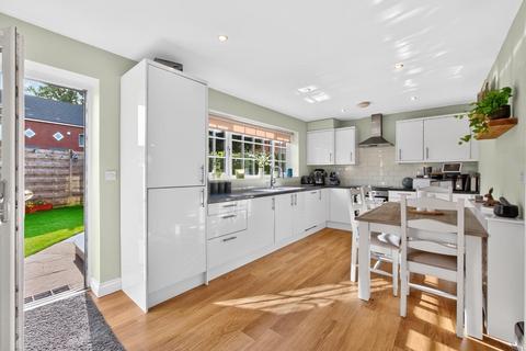 3 bedroom semi-detached house for sale, Huntington Road, York