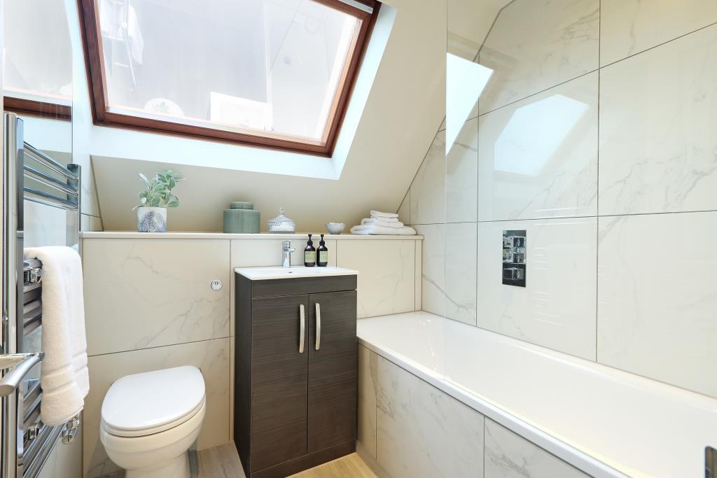 House in Ripley - View 5