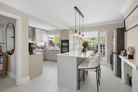 3 bedroom detached house for sale, Worplesdon Road, Guildford, Surrey, GU2