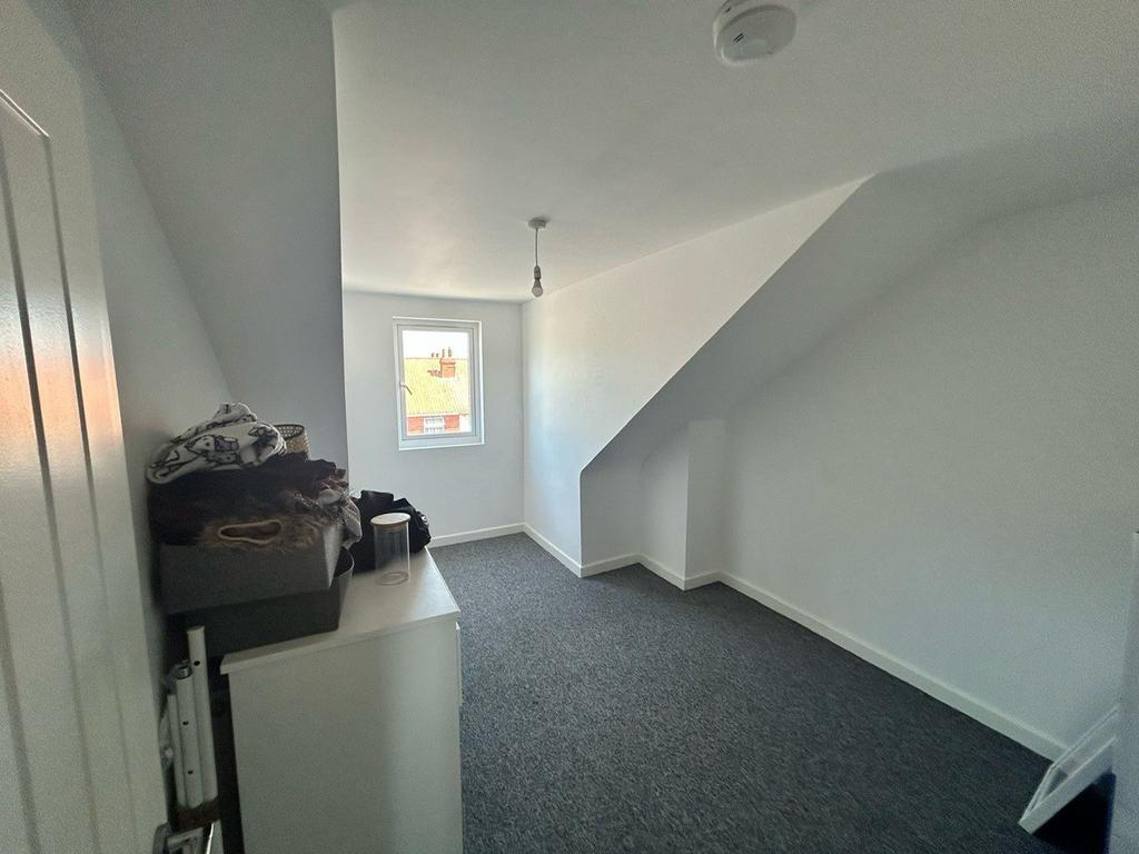 Apartment in Bristol - View 3