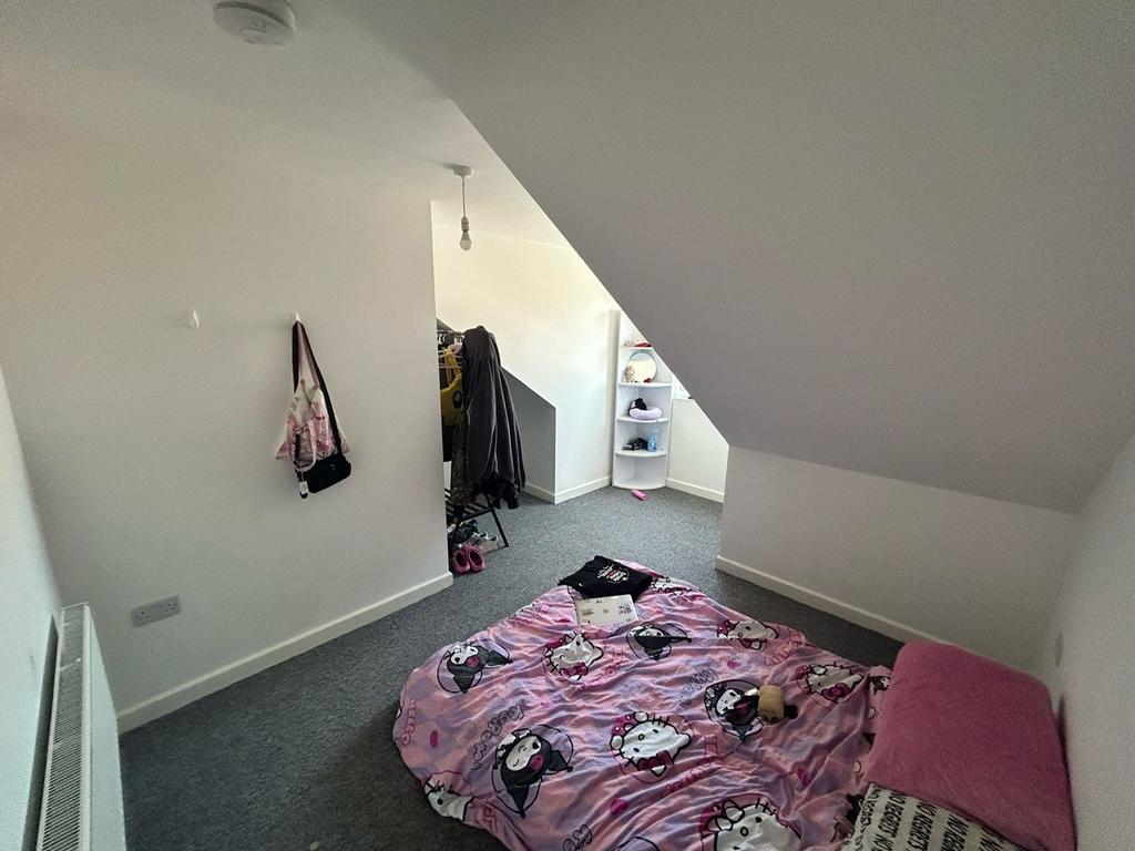 Apartment in Bristol - View 4
