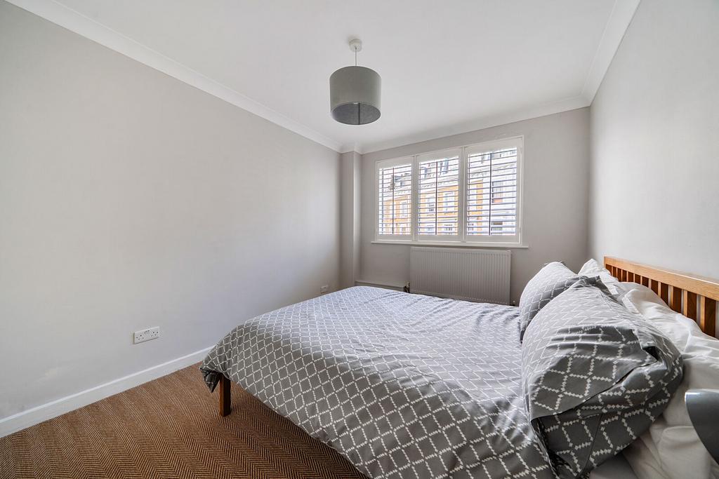 Apartment in London - View 4