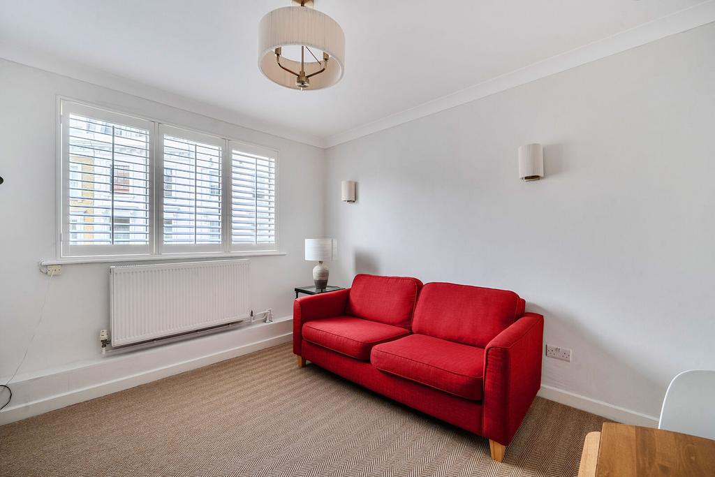 Apartment in London - More