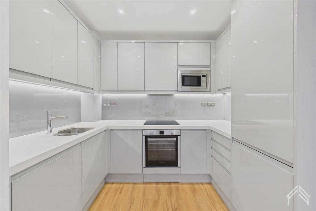 Apartment in London - View 3