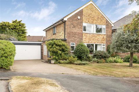 4 bedroom detached house for sale, Glenville Gardens, Surrey GU26