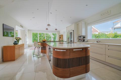 5 bedroom detached house for sale, 1 Westwinds, Langland