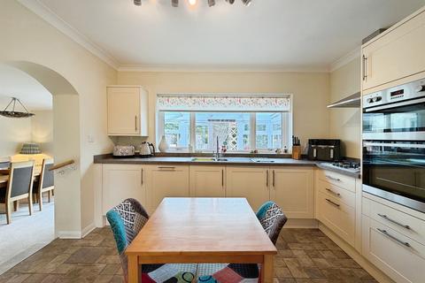 3 bedroom detached bungalow for sale, Campden Road, Shipston-On-Stour