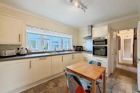 3 bedroom detached bungalow for sale, Campden Road, Shipston-On-Stour