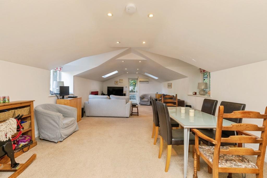 House in Bristol - View 4