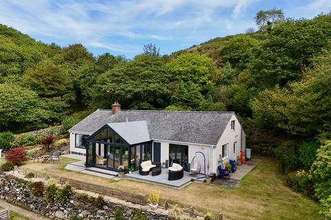 3 bedroom bungalow for sale, Hazel Garth, School Road, Friog, LL38 2RJ