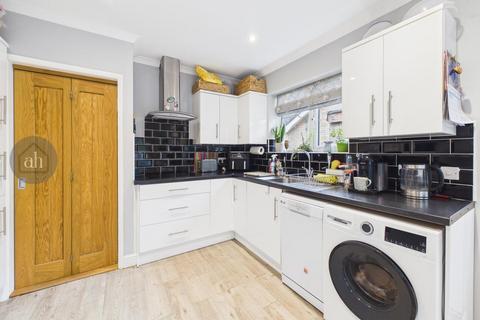 3 bedroom detached bungalow for sale, Coddington Way, Ixworth,