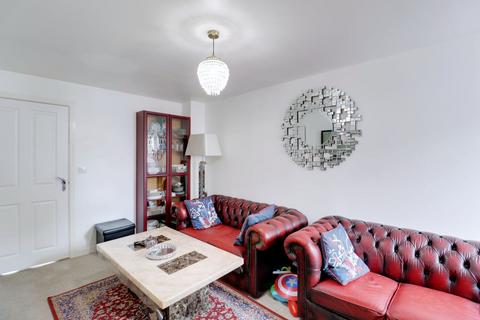 2 bedroom terraced house for sale, Belhouse Avenue, South Ockendon RM15