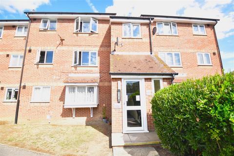 Studio for sale, Lesney Gardens, Rochford