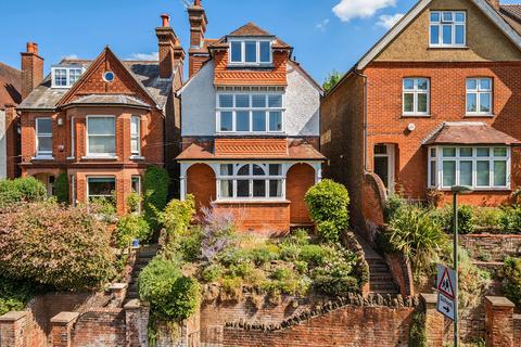 2 bedroom flat for sale, South Hill, Guildford, GU1