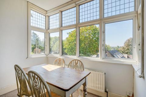 2 bedroom flat for sale, South Hill, Guildford, GU1