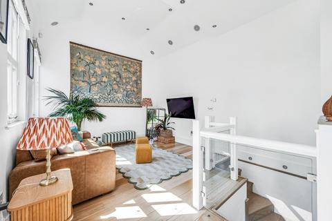 2 bedroom cottage for sale, Whiteleys Cottages, Mornington Avenue, W14