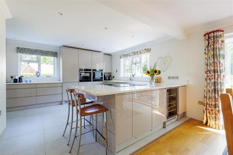 4 bedroom detached house for sale, Haslemere Road, Witley, Godalming