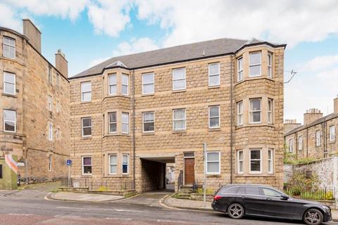 4 bedroom flat to rent, East Preston Street, Edinburgh, Midlothian, EH8