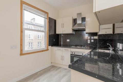 4 bedroom flat to rent, East Preston Street, Edinburgh, Midlothian, EH8