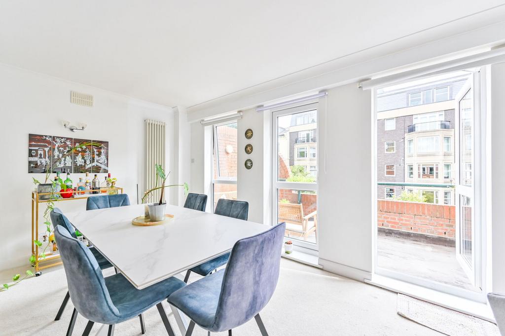 Apartment in London, St. John's Wood - View 4