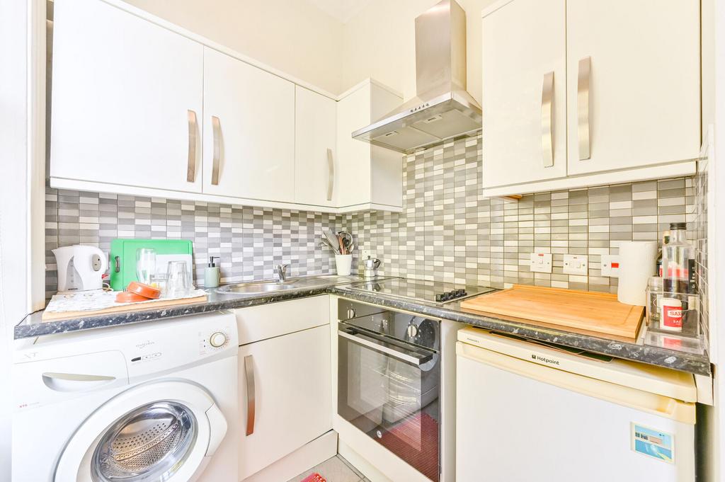Apartment in London, Kensal Town, Maida Vale - View 2