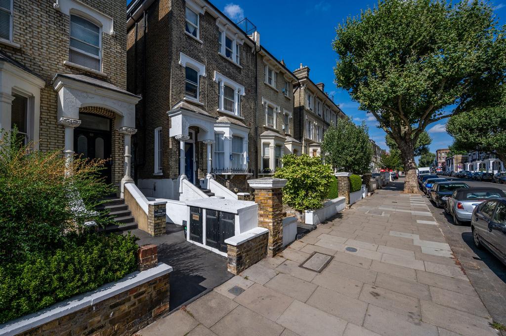 Apartment in London, Kensal Town, Maida Vale - View 3
