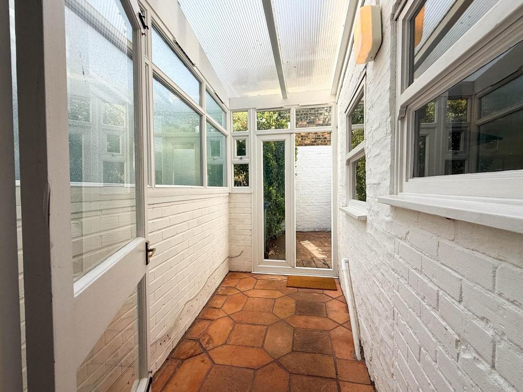 House in Cambridge, Petersfield - View 5