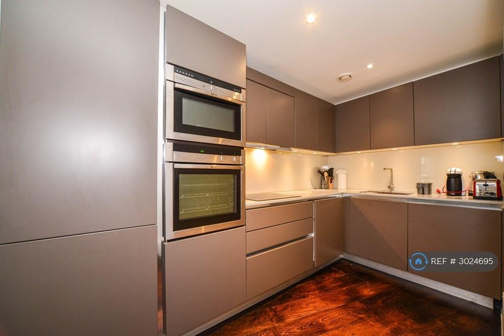 Apartment in London - View 3