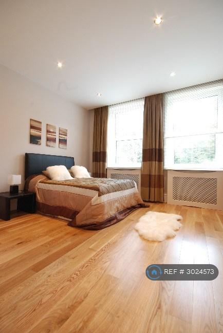 Apartment in London - View 3